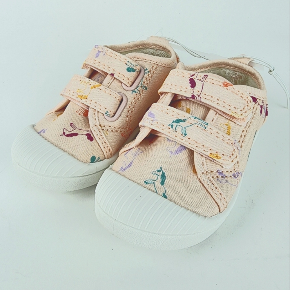 Cat & Jack First Walking Shoes Toddler Sneaker Size 4 New